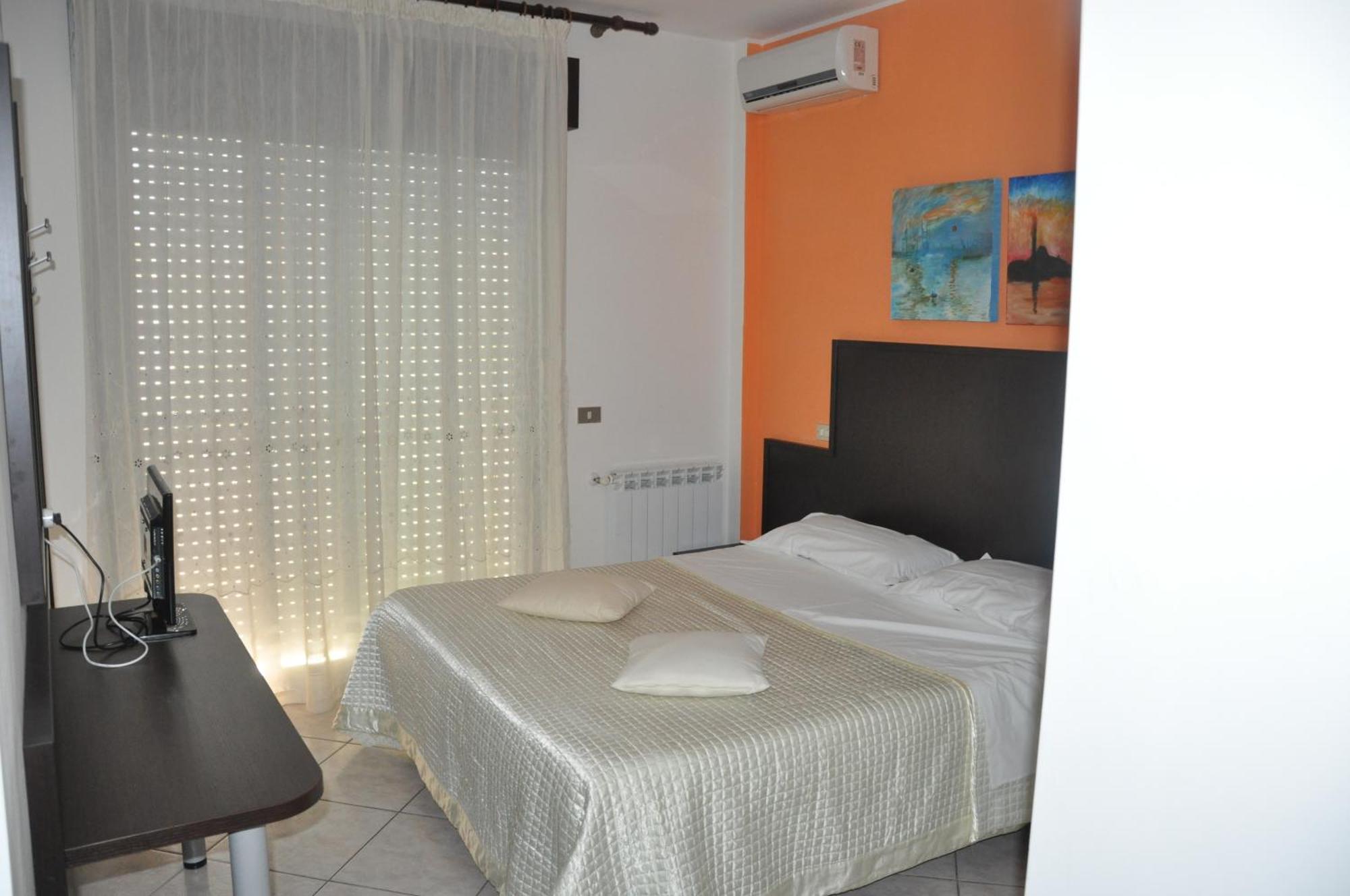 Bed & Breakfast Oasi Pescara Exterior photo